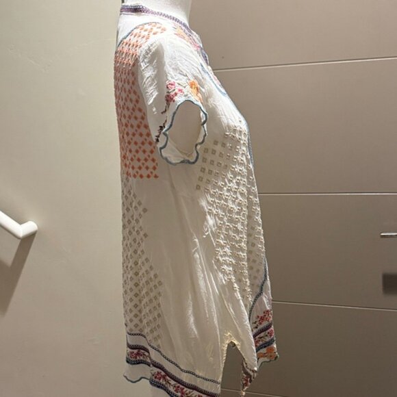Johnny Was White Embroidered Floral Tunic with Blue and Yellow Accents - Picture 5 of 9